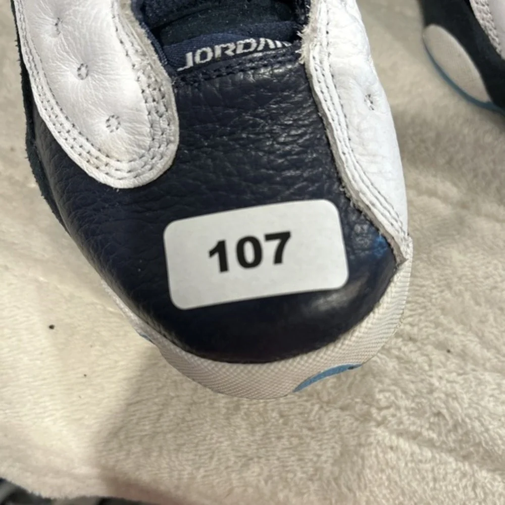Size 5.5Y - Nike Air Jordan XIII Retro Obsidian‎ Sneakers K0107